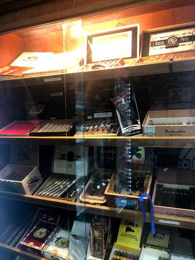 Tobacco Shop «Marina smoke shop», reviews and photos, 6041 Bolsa Ave #4, Huntington Beach, CA 92647, USA