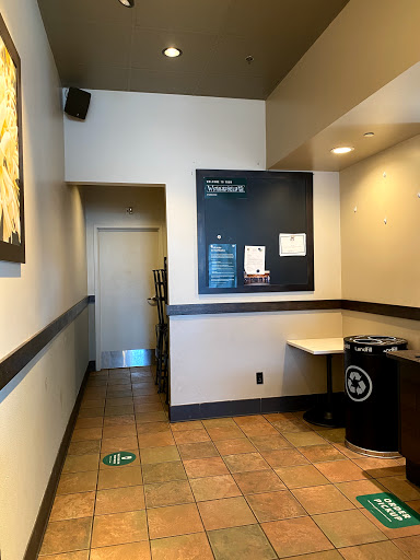 Coffee Shop «Starbucks», reviews and photos, 1090 Silas Deane Hwy, Wethersfield, CT 06109, USA