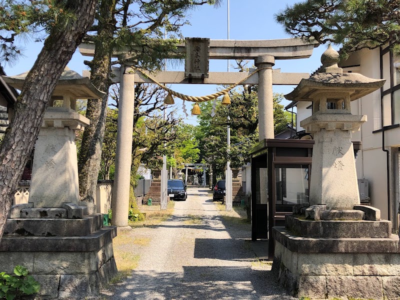 楢本神社