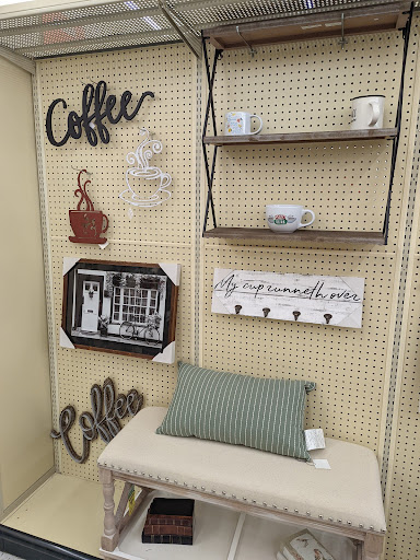 Craft Store «Hobby Lobby», reviews and photos, 1660 S Robert St, West St Paul, MN 55118, USA