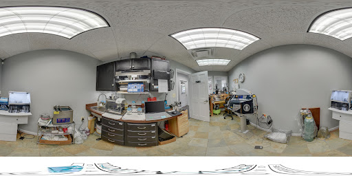 Jewelry Store «Tidewater Diamond», reviews and photos, 200 N Battlefield Blvd #3, Chesapeake, VA 23320, USA