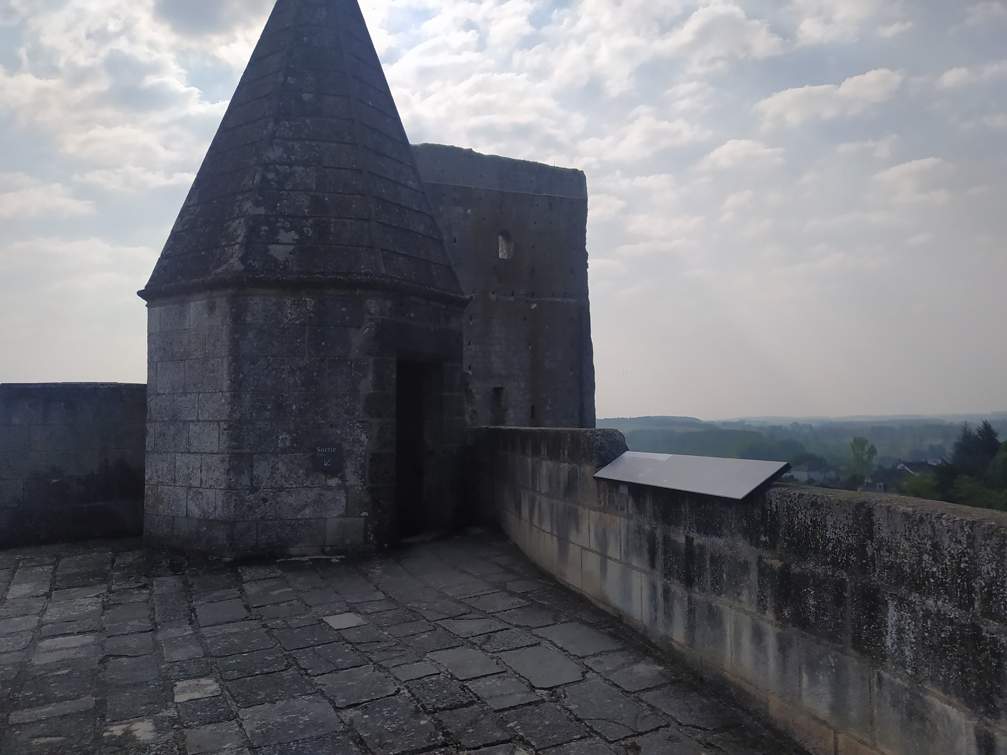 Photo n° 18 de l'avis de Phil. fait le 30/04/2022 à 11:23