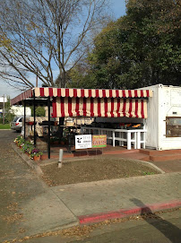 Eddie's Power Screens and Awnings Inc. - Photo 9 - Car repair in Visalia, CA, Visalia
