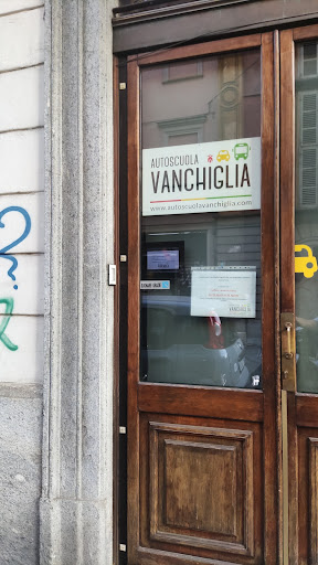 Autoscuola Vanchiglia - Scuola guida a Torino