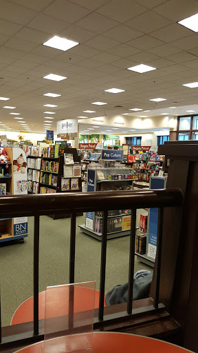 Book Store «Barnes & Noble», reviews and photos, 300 Neshaminy Mall, Bensalem, PA 19020, USA