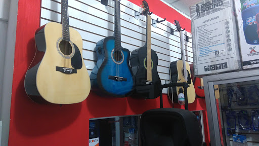 Tiendas guitarras Guayaquil