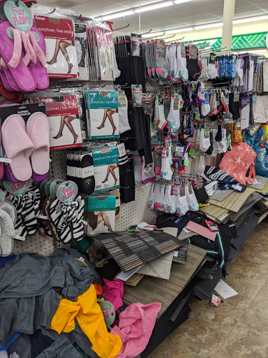 Dollar Store «Dollar Tree», reviews and photos, 35233 Newark Blvd c, Newark, CA 94560, USA