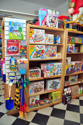 Toy Store «Whirlygigs Toy Shop», reviews and photos, 107 Water St, Exeter, NH 03833, USA
