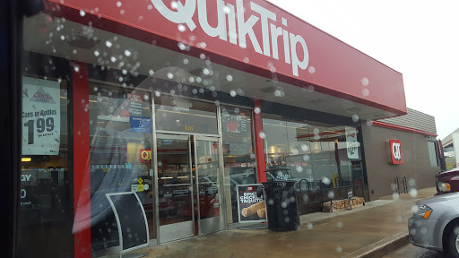 Gas Station «QuikTrip», reviews and photos, 850 McNutt St, Herculaneum, MO 63048, USA