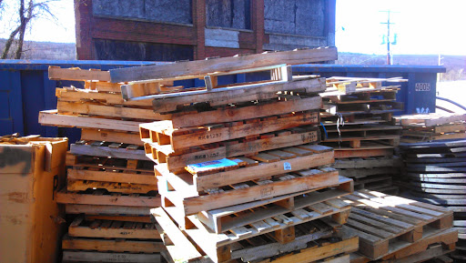 Auto Parts Store «NAPA Auto Parts - Mahanoy City Auto Parts Inc», reviews and photos, 938 W Centre St, Mahanoy City, PA 17948, USA