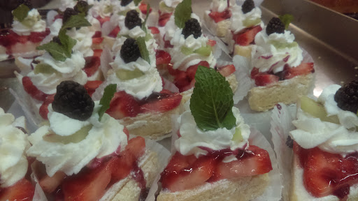 Caterer «Homemades By Suzanne», reviews and photos, 102 N Railroad Ave, Ashland, VA 23005, USA