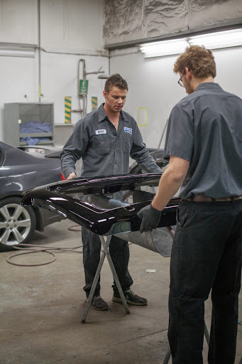 Auto Repair Shop «Dick Hannah Vancouver Collision Center», reviews and photos, 3517 NE Auto Mall Dr, Vancouver, WA 98662, USA