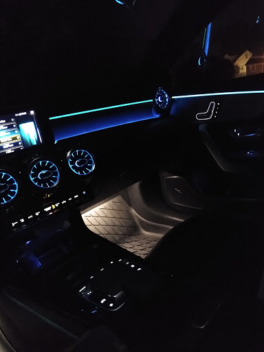 Mercedes Benz Dealer «Mercedes-Benz of Ann Arbor», reviews and photos, 570 Auto Mall Dr, Ann Arbor, MI 48103, USA