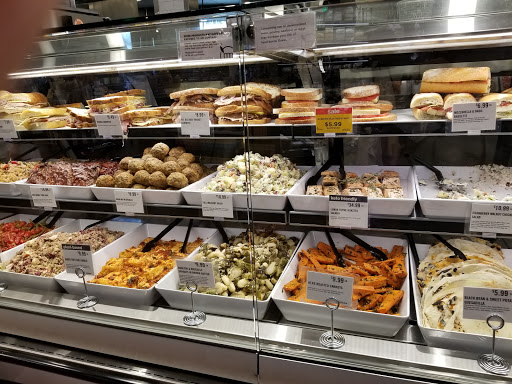 Gourmet Grocery Store «Metropolitan Market», reviews and photos, 2320 42nd Ave SW, Seattle, WA 98116, USA