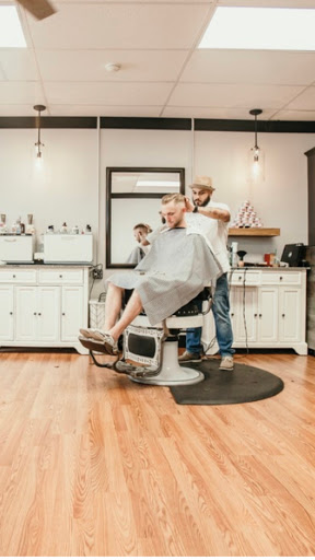 Barber Shop «Burlington Barbershop», reviews and photos, 20 W Burlington Ave, Westmont, IL 60559, USA