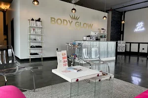 Body Glow New york image