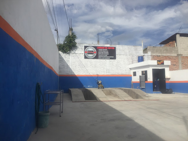 Pro Wash lavado profesional de autos - Quito