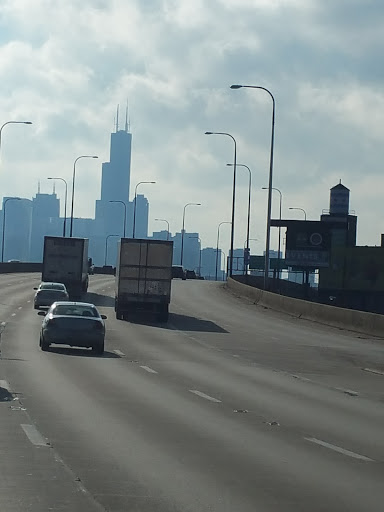 Car Dealer «Howard Orloff Volvo», reviews and photos, 1924 N Paulina St, Chicago, IL 60622, USA