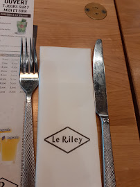 LE RILEY à Raillencourt-Sainte-Olle menu