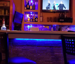 Tsuki Pizzas & Sushi photo