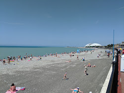 Photo de Velvet Seasons protégé par des falaises