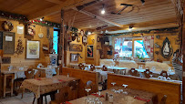 Atmosphère du Restaurant français Restaurant la Cheminée à Châtel - n°10