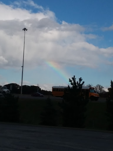 Shoe Store «DSW Designer Shoe Warehouse», reviews and photos, 4039 Richmond Rd, Warrensville Heights, OH 44122, USA