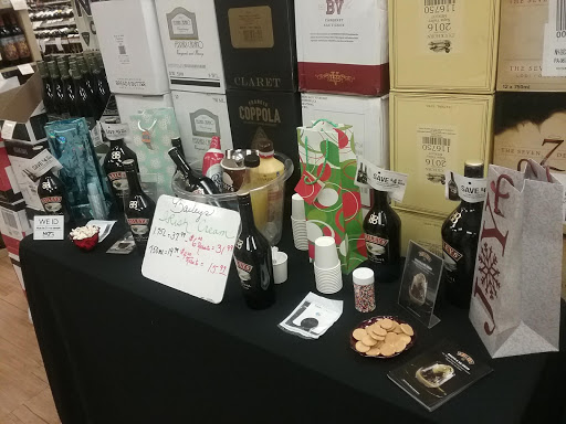 Wine Store «New England Wine & Spirits», reviews and photos, 155 State St # 3, Newburyport, MA 01950, USA