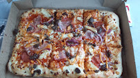 Plats et boissons du Pizzeria Domino's Pizza Santeny - n°8