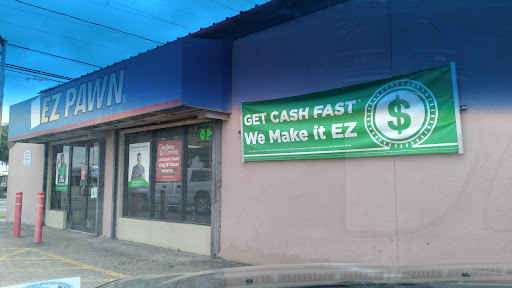 Pawn Shop «EZPAWN», reviews and photos, 2112 Singleton Blvd #100, Dallas, TX 75212, USA