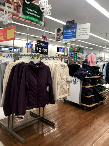 Discount Store «Walmart», reviews and photos, 651 Main St, Harleysville, PA 19438, USA