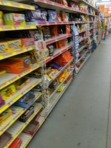 Dollar Store «FAMILY DOLLAR», reviews and photos, 322 S Broadway, Lawrence, MA 01843, USA
