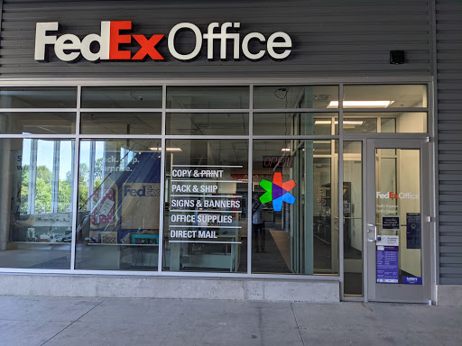 Print Shop «FedEx Office Print & Ship Center», reviews and photos, 10635 NE 8th St, Bellevue, WA 98004, USA