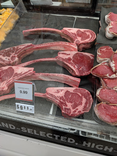 Supermarket «Hy-Vee», reviews and photos, 809 W Rock Island St, Knoxville, IA 50138, USA