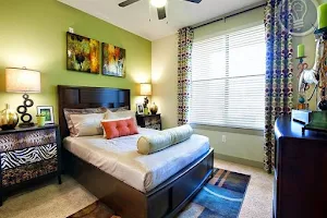 Get Locator San Antonio Apartments image