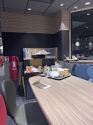 Photo n°100 de McDonald's à Saint-Martin-d'Hères ()