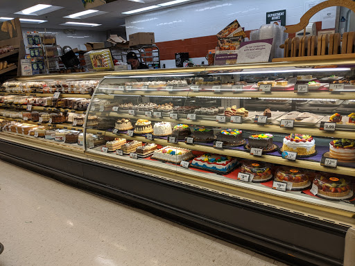 Grocery Store «Giant», reviews and photos, 1454 Chain Bridge Rd, McLean, VA 22101, USA