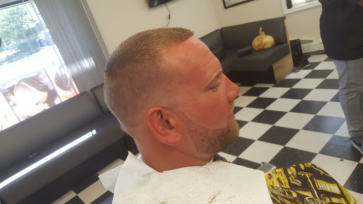 Barber Shop «Tom Office Barber Shop», reviews and photos, 28 Osgood St, Methuen, MA 01844, USA