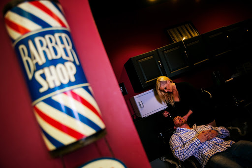 Barber Shop «Dapper Gents Barbershop», reviews and photos, 20852 Hall Rd, Charter Twp of Clinton, MI 48038, USA
