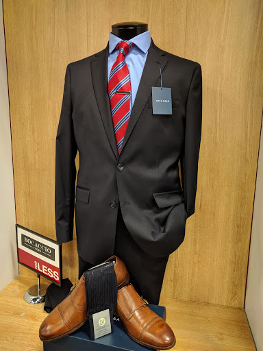 Clothing Store «K&G Fashion Superstore», reviews and photos, 3300 N Central Expy, Plano, TX 75074, USA