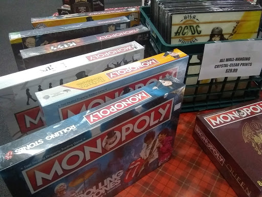 Video Store «Young Ones», reviews and photos, 26 S Whiteoak St, Kutztown, PA 19530, USA