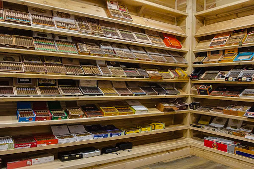 Tobacco Shop «Back Door Tobacco», reviews and photos, 813 Mainstreet, Hopkins, MN 55343, USA