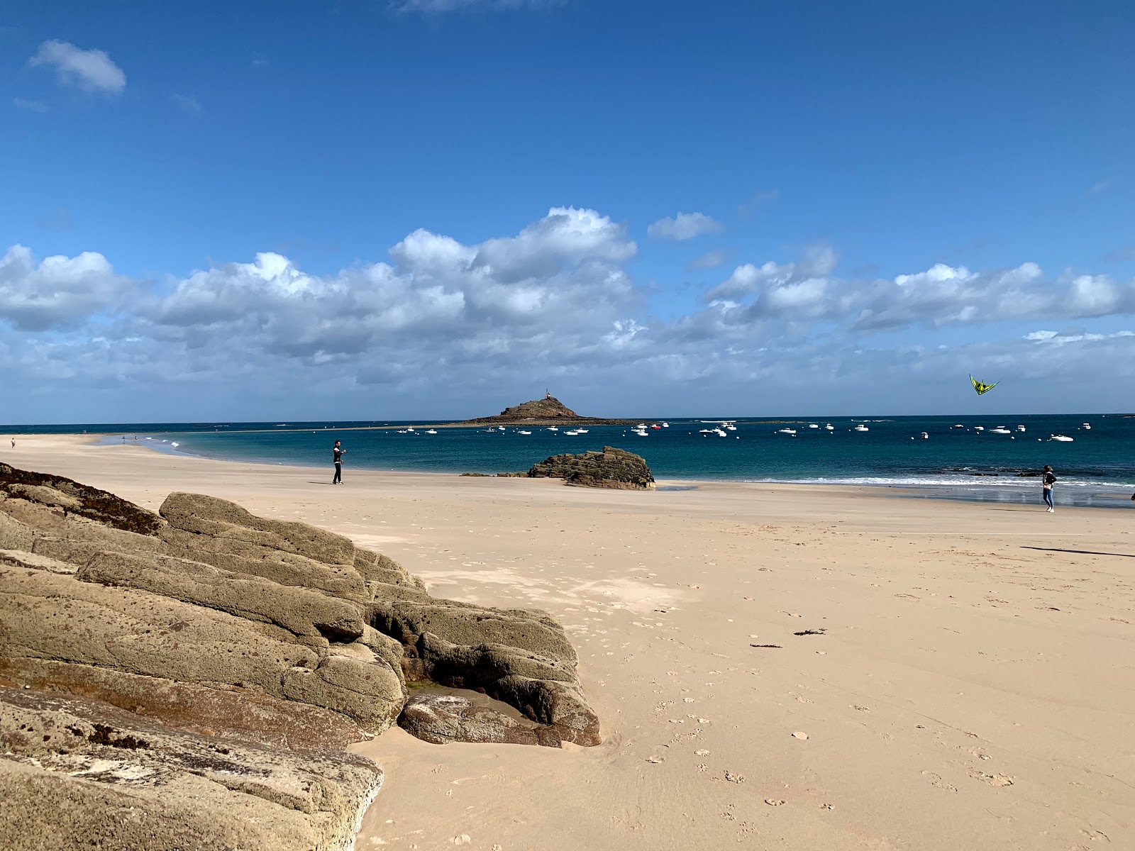 Fotografie cu Plage Saint Michel cu o suprafață de nisip beige
