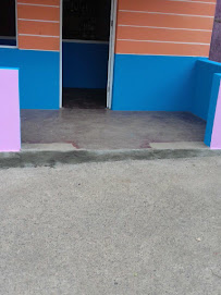 Ludivan's Painting & Cleaning Services - Photo 7 - Car repair in , Waterbury