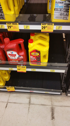 Auto Parts Store «Advance Auto Parts», reviews and photos, 839 Broad St, Central Falls, RI 02863, USA