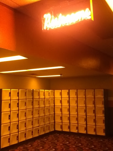 Bowling Alley «Brunswick Zone Desert Sky Lanes», reviews and photos, 7241 W Indian School Rd, Phoenix, AZ 85033, USA