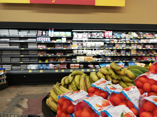 Grocery Store «Grocery Outlet Bargain Market», reviews and photos, 1130 Chester Pike, Sharon Hill, PA 19079, USA