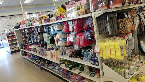 Thrift Store «Goodwill Tampa Store», reviews and photos