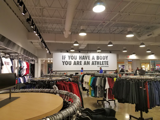 Sporting Goods Store «Nike Factory Store», reviews and photos, 6170 Grand Ave #569, Gurnee, IL 60031, USA