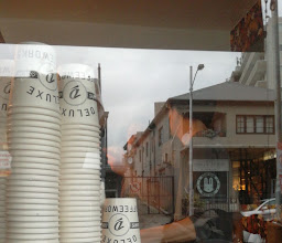 Deluxe Coffeeworks photo